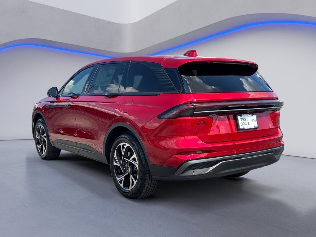 new 2025 Lincoln Nautilus car