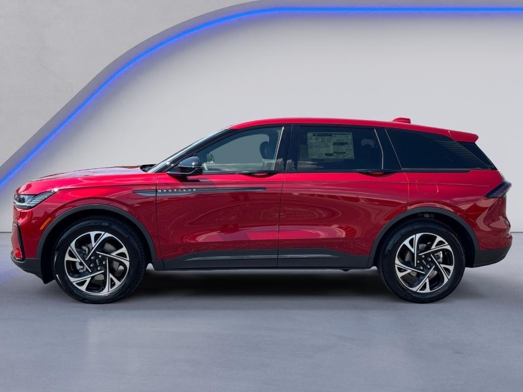 new 2025 Lincoln Nautilus car