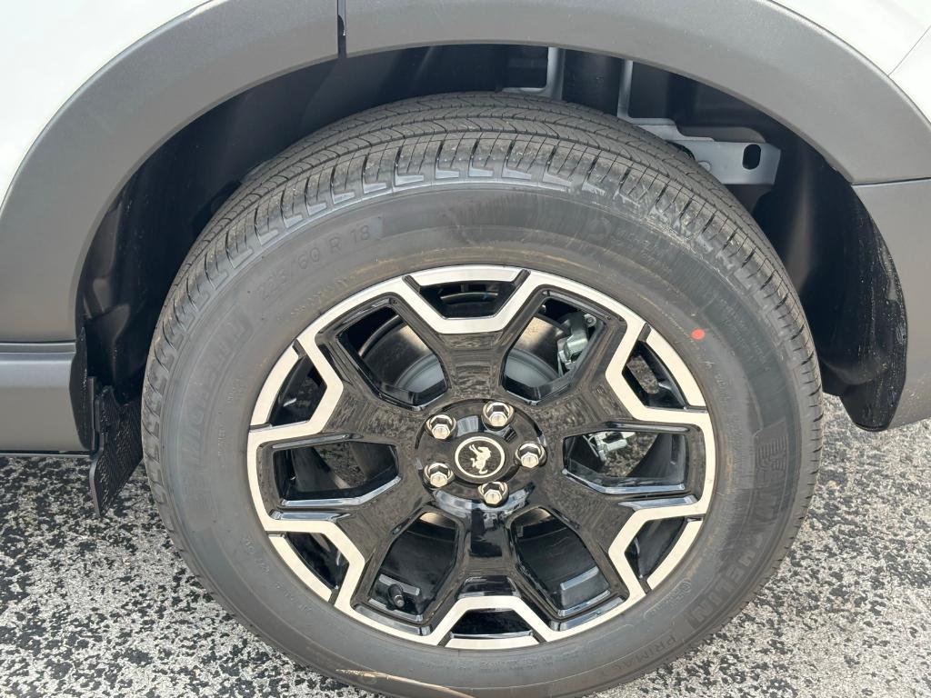 new 2025 Ford Bronco Sport car, priced at $37,736
