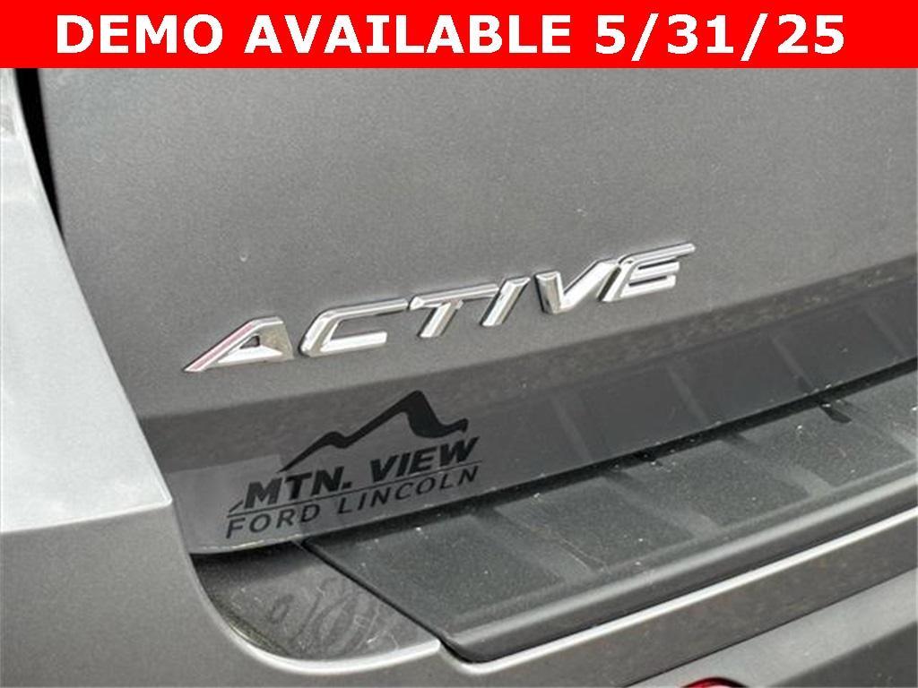 new 2025 Ford Explorer car, priced at $33,518