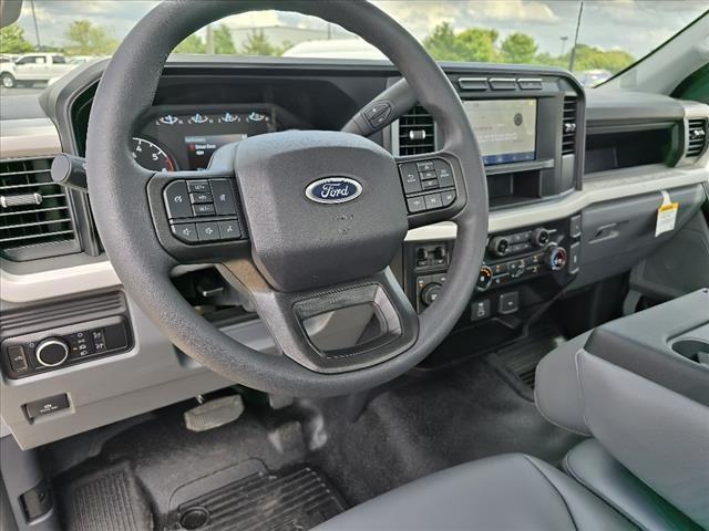 new 2024 Ford F-250 car, priced at $52,618