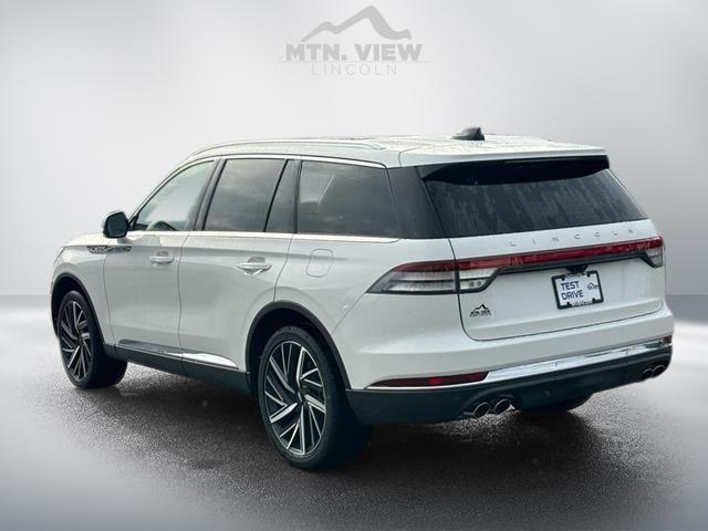 new 2025 Lincoln Aviator car, priced at $77,050