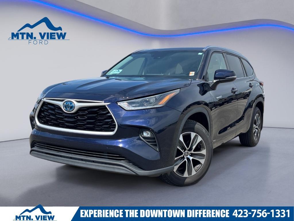 used 2021 Toyota Highlander Hybrid car, priced at $31,202