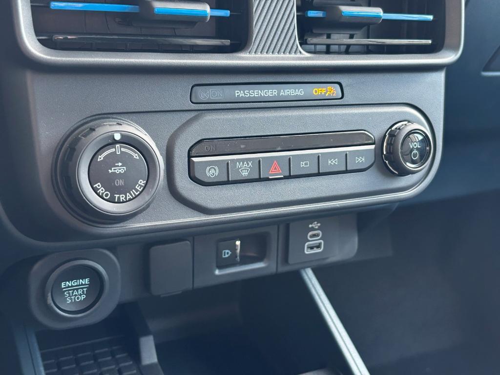 new 2025 Ford Maverick car, priced at $41,220