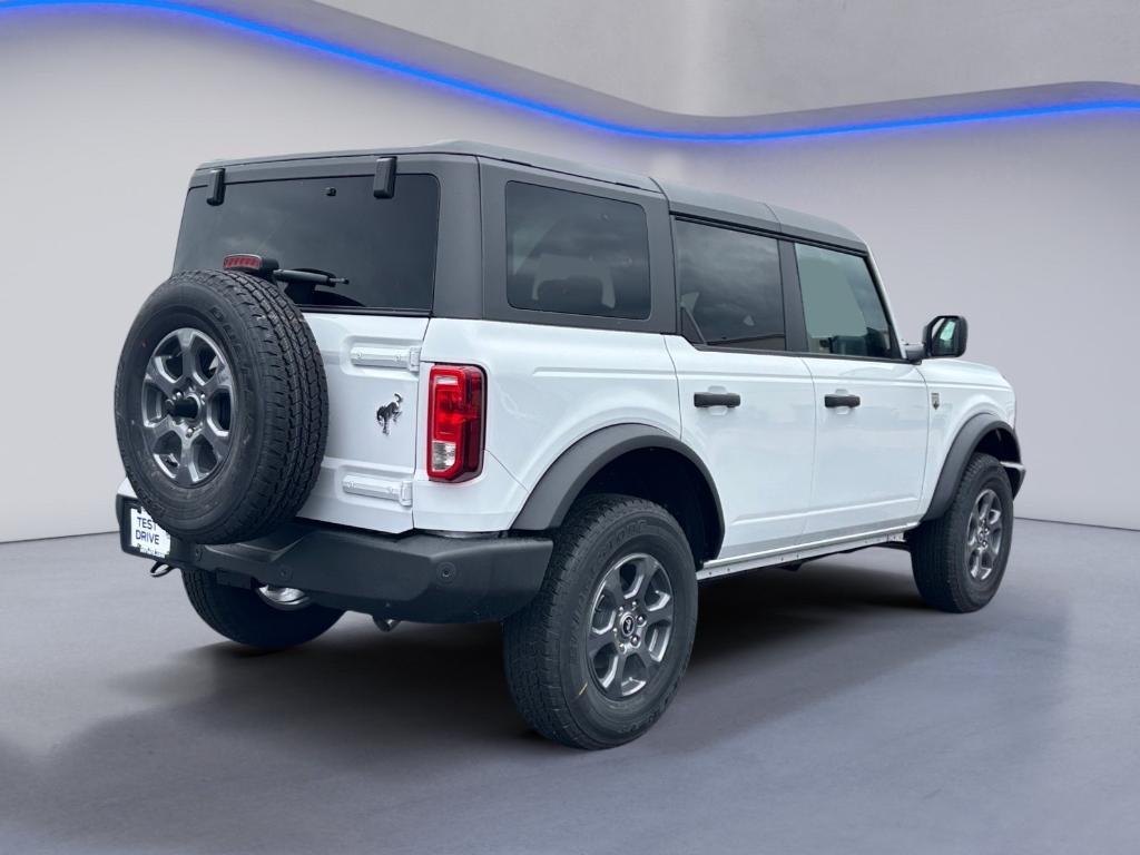 new 2025 Ford Bronco car, priced at $40,677