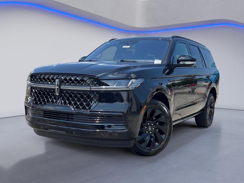 new 2025 Lincoln Navigator car, priced at $103,091