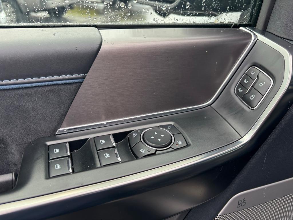 new 2025 Ford F-150 car, priced at $75,067