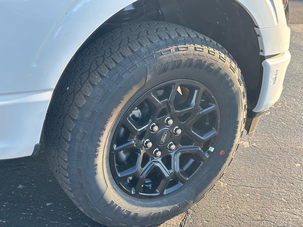 new 2024 Ford F-150 car, priced at $51,357