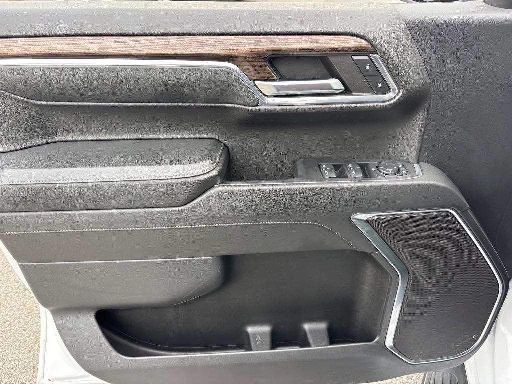 used 2024 Chevrolet Silverado 1500 car, priced at $33,257