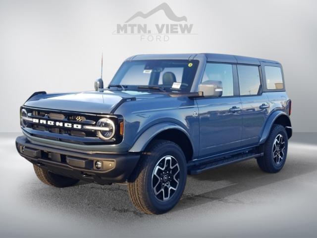 new 2024 Ford Bronco car, priced at $55,700