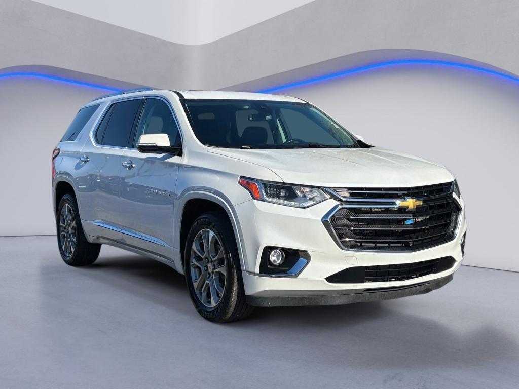 used 2021 Chevrolet Traverse car, priced at $22,098