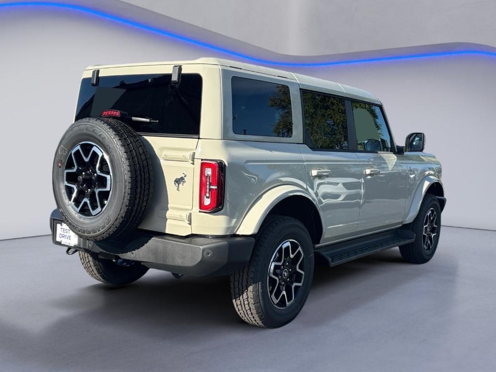 new 2025 Ford Bronco car, priced at $49,935