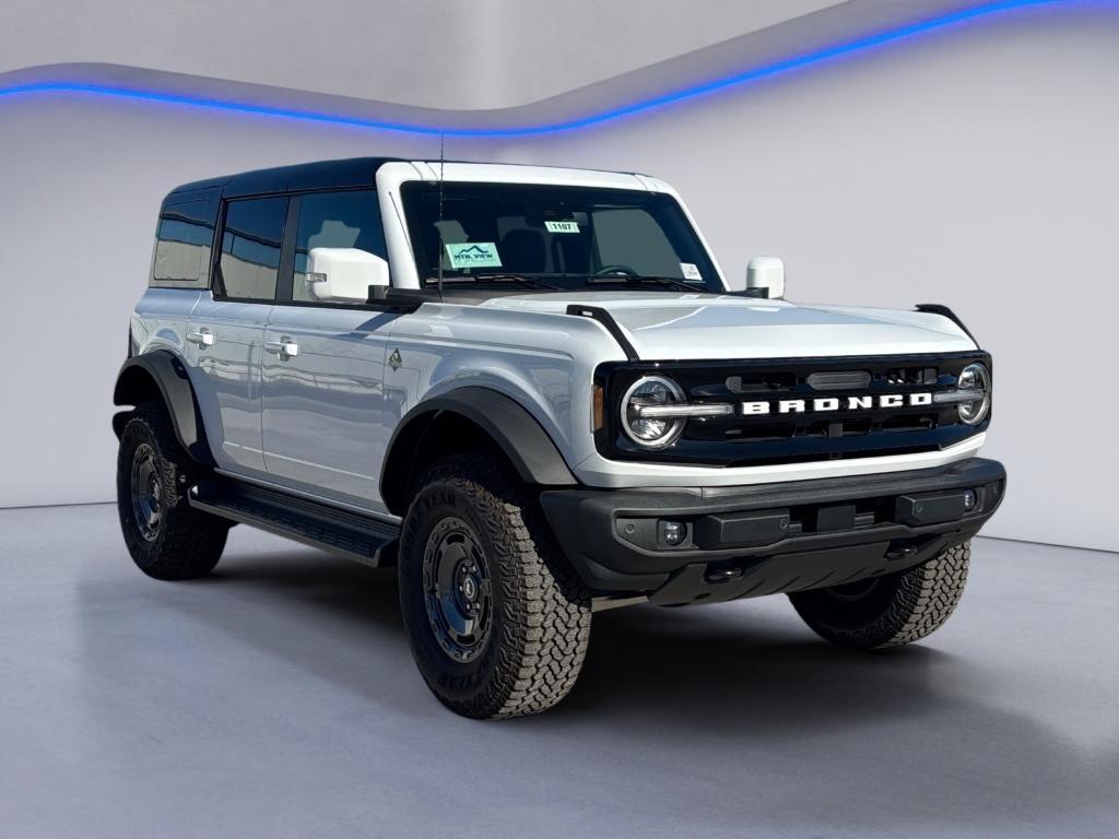 new 2025 Ford Bronco car, priced at $56,592