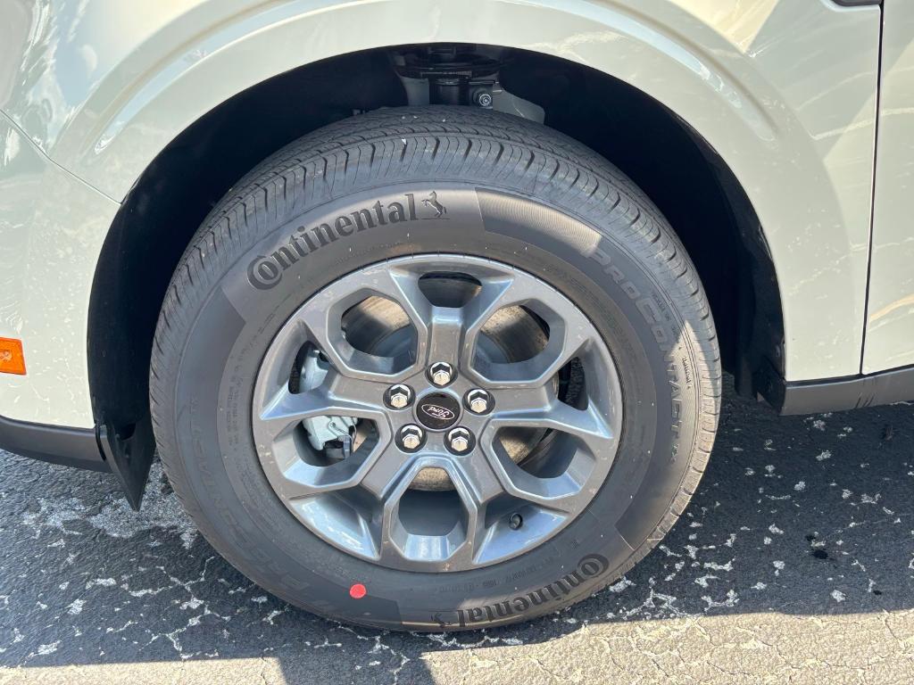 new 2025 Ford Maverick car, priced at $31,782