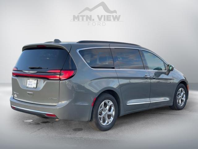 used 2022 Chrysler Pacifica car, priced at $21,068