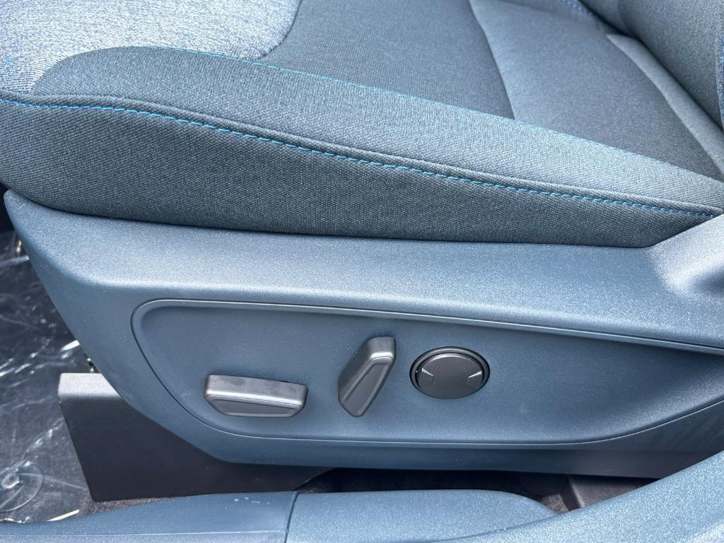 new 2025 Ford Maverick car, priced at $30,090
