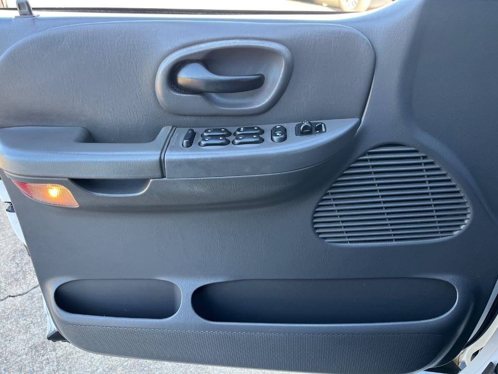 used 2002 Ford F-150 car, priced at $8,399