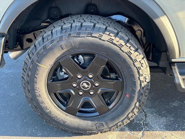 new 2025 Ford Bronco car, priced at $59,140