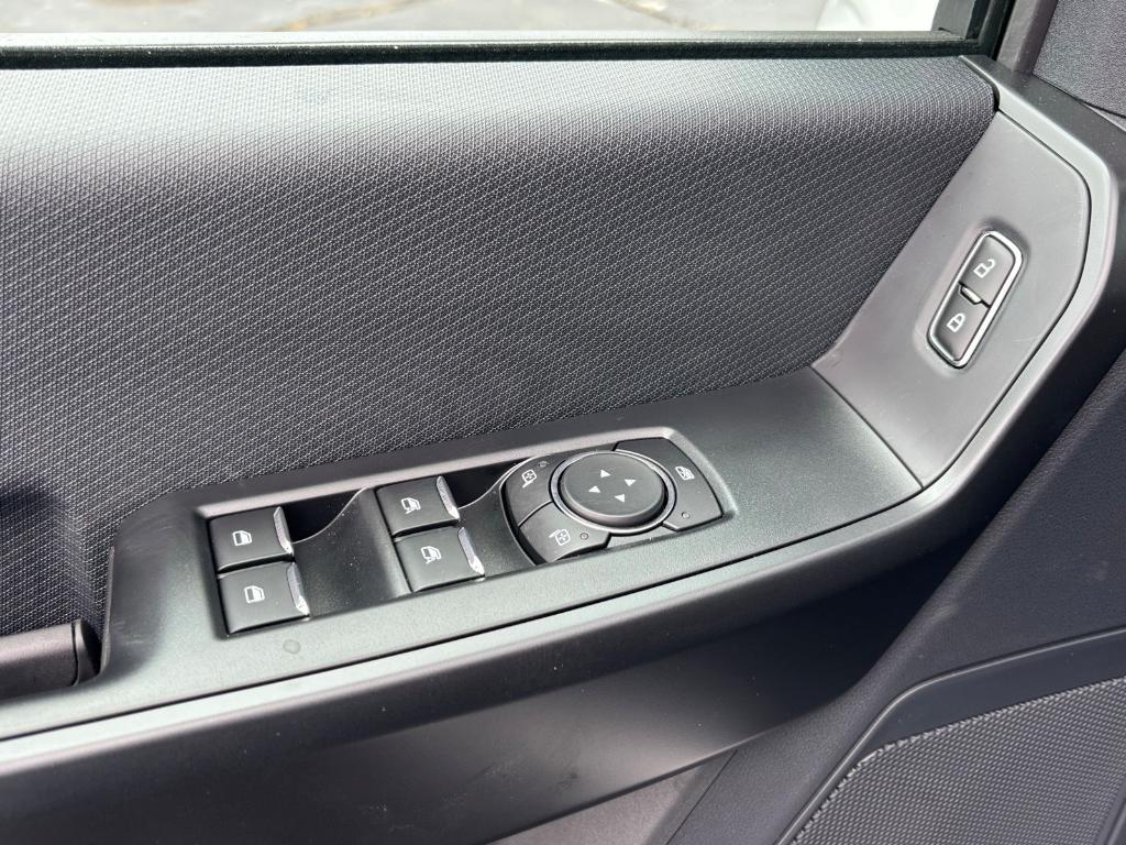 new 2025 Ford F-150 car, priced at $41,590