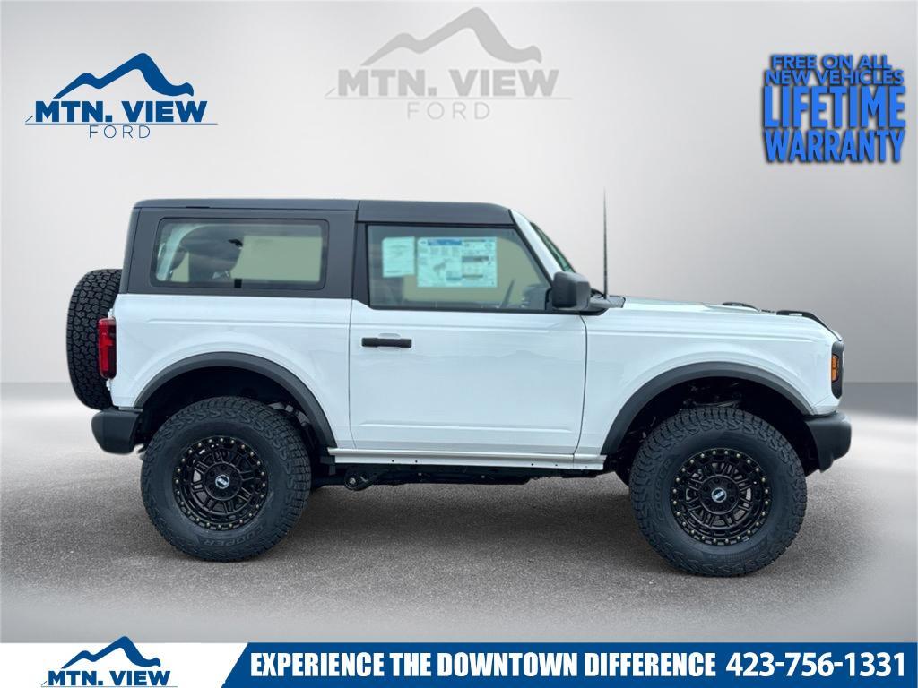 new 2025 Ford Bronco car, priced at $42,213