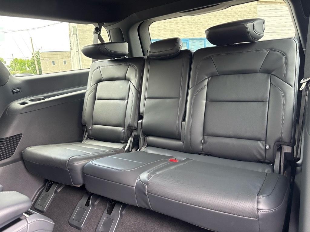 new 2025 Lincoln Navigator L car, priced at $107,568