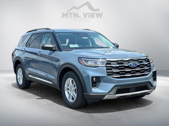 new 2025 Ford Explorer car, priced at $40,500