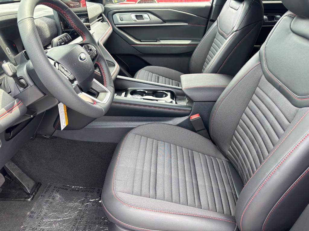 new 2025 Ford Explorer car