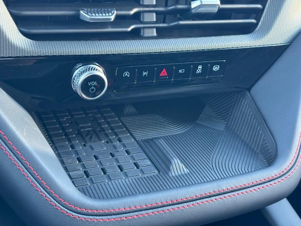 new 2025 Ford Explorer car, priced at $57,096