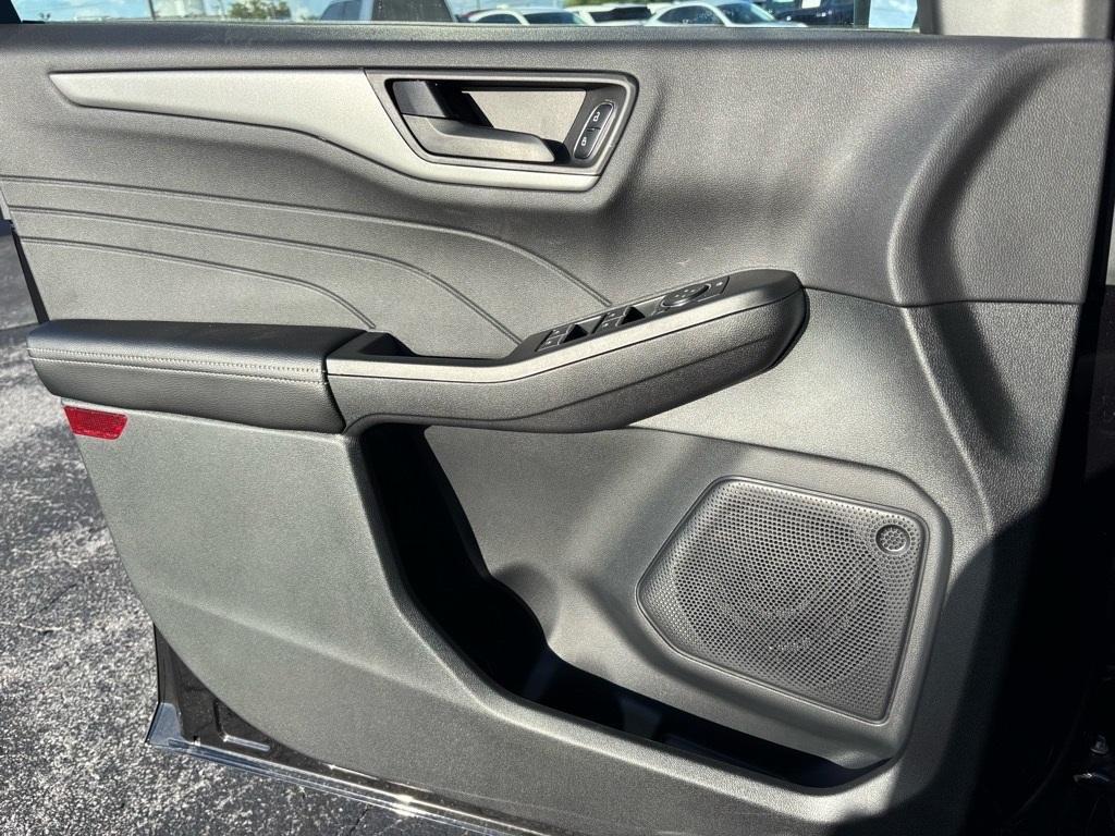 new 2025 Ford Escape car, priced at $26,879
