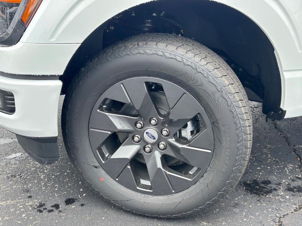 new 2025 Ford F-150 car, priced at $48,107
