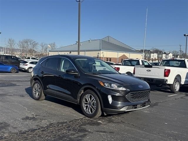 used 2022 Ford Escape car, priced at $21,552