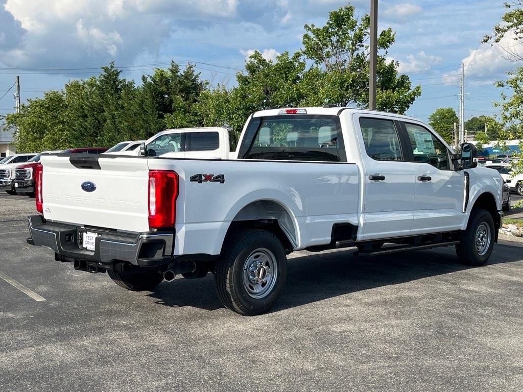 new 2025 Ford F-250 car, priced at $47,557