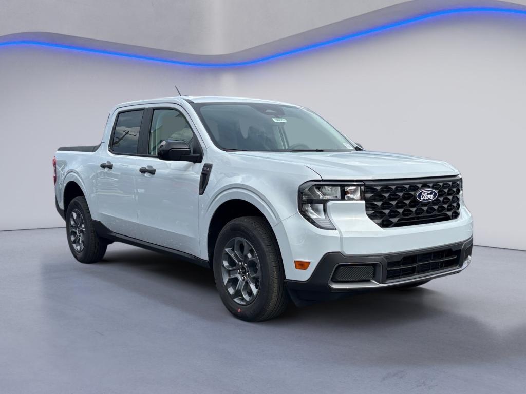 new 2025 Ford Maverick car, priced at $31,124