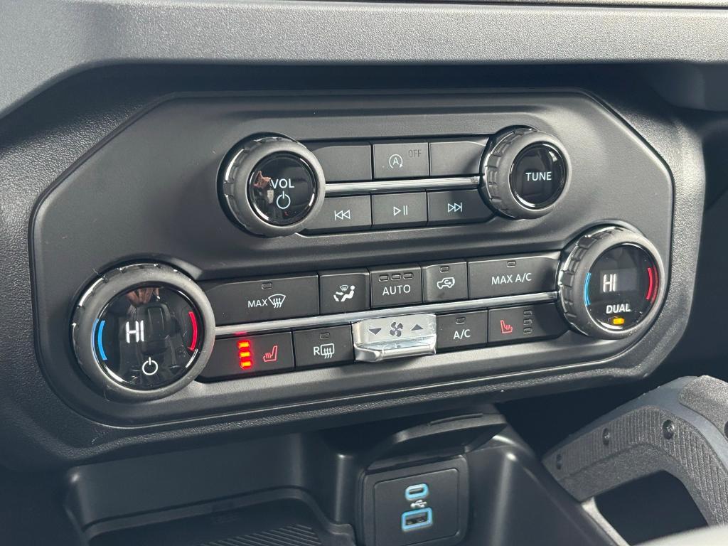 new 2025 Ford Bronco car, priced at $47,527