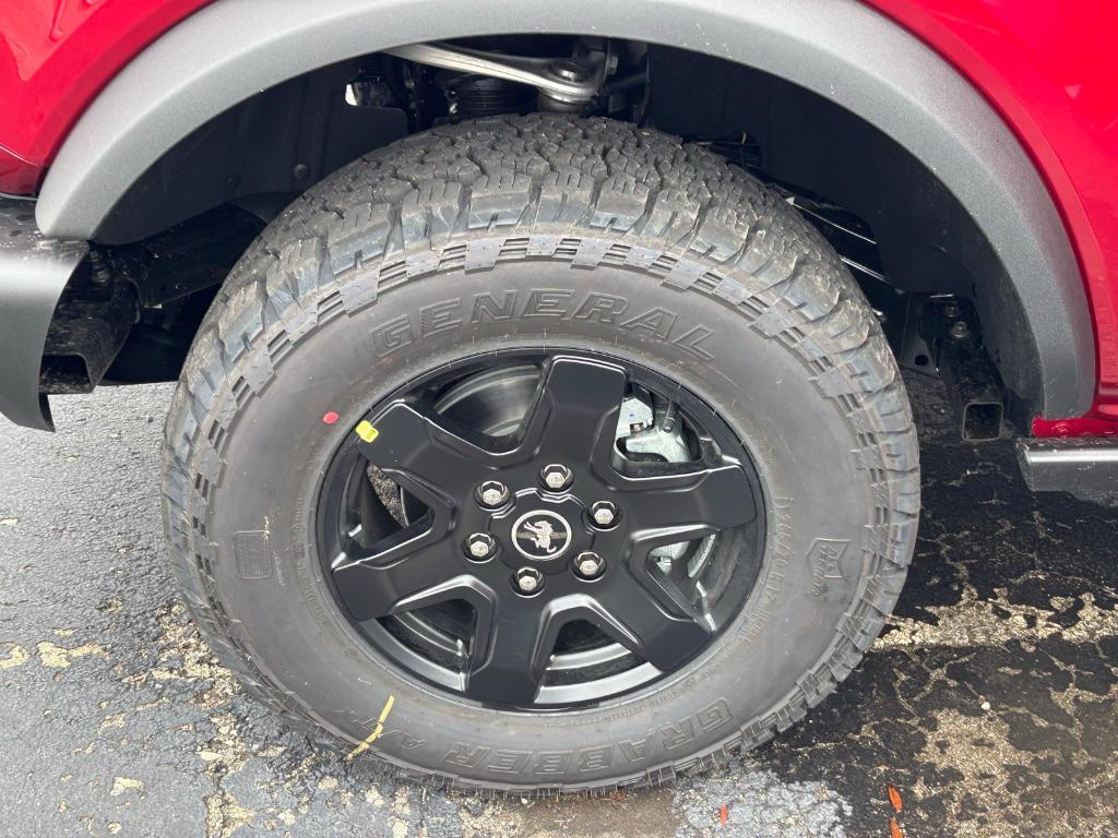 new 2025 Ford Bronco car, priced at $47,527