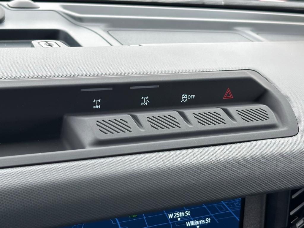 new 2025 Ford Bronco car, priced at $47,527