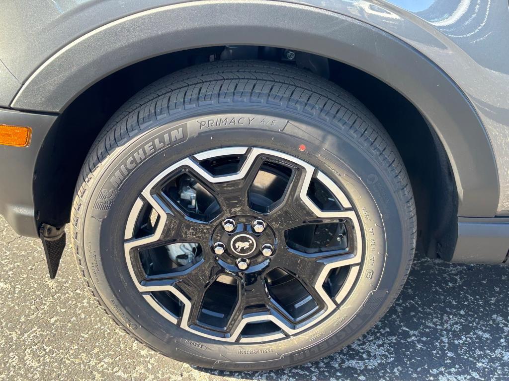 new 2025 Ford Bronco Sport car, priced at $35,541