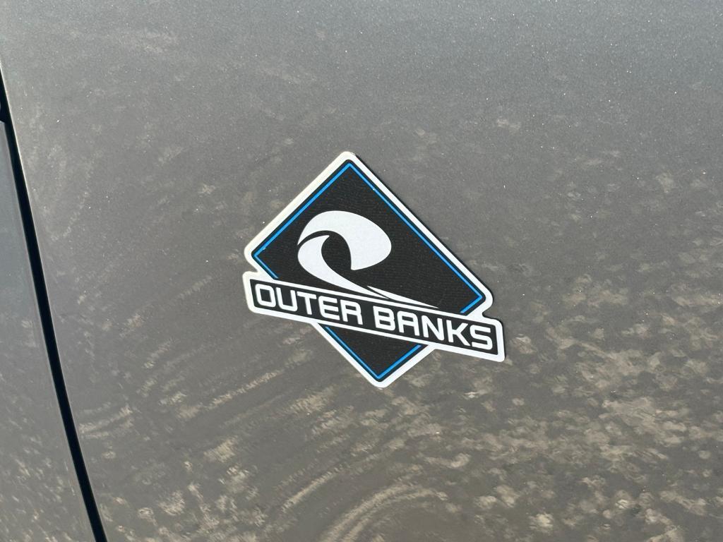 new 2025 Ford Bronco Sport car, priced at $35,541