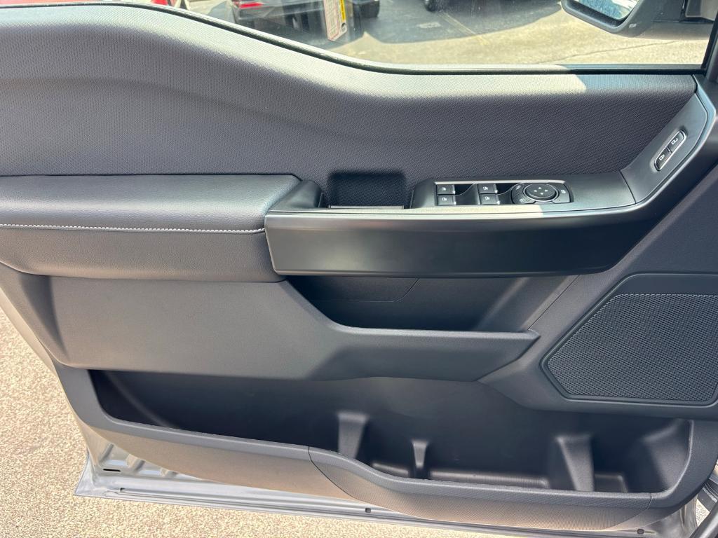 new 2025 Ford F-150 car, priced at $41,590