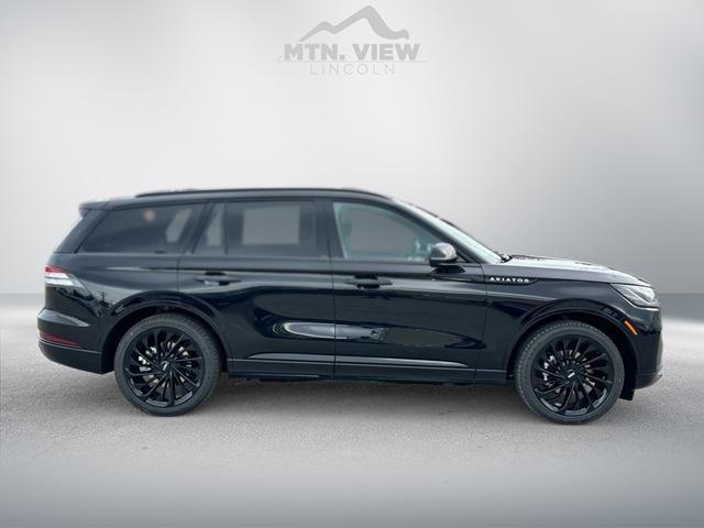 new 2025 Lincoln Aviator car, priced at $81,000