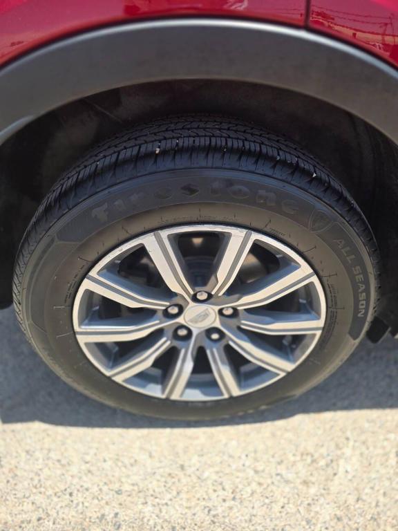used 2019 Cadillac XT4 car, priced at $21,991