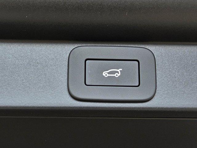 new 2025 Land Rover Range Rover car, priced at $130,635