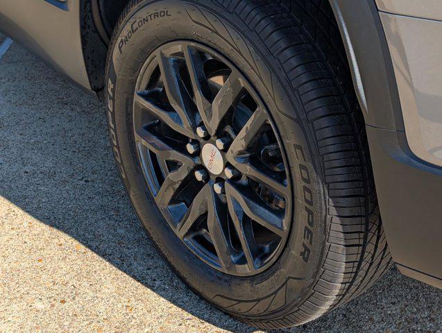 used 2019 GMC Acadia car, priced at $21,496