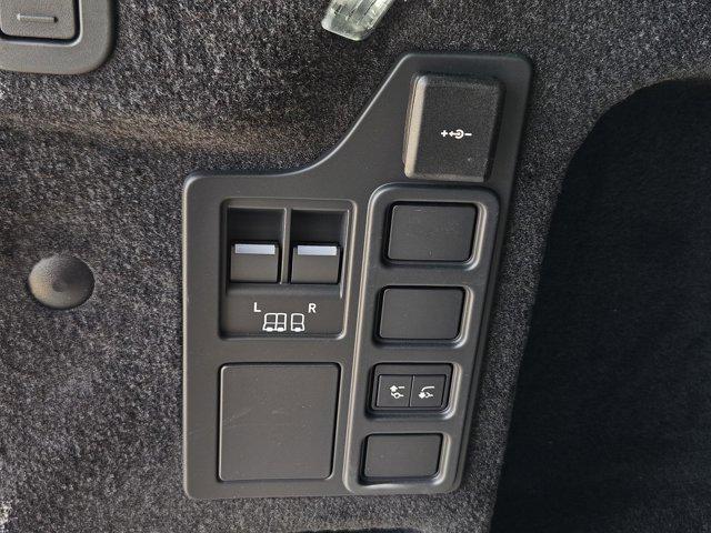 used 2025 Land Rover Discovery car, priced at $65,720