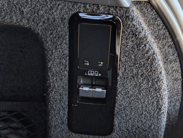 used 2023 Land Rover Range Rover car, priced at $100,472