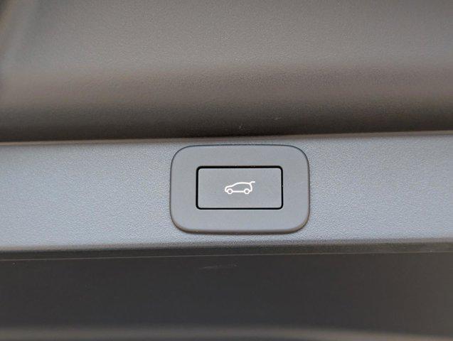 new 2025 Land Rover Range Rover car, priced at $121,630