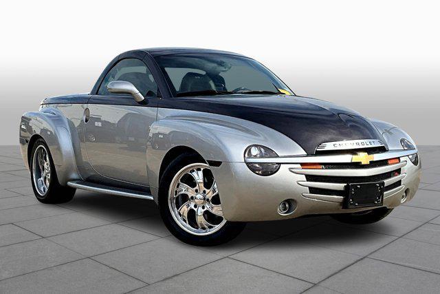 used 2004 Chevrolet SSR car, priced at $19,500