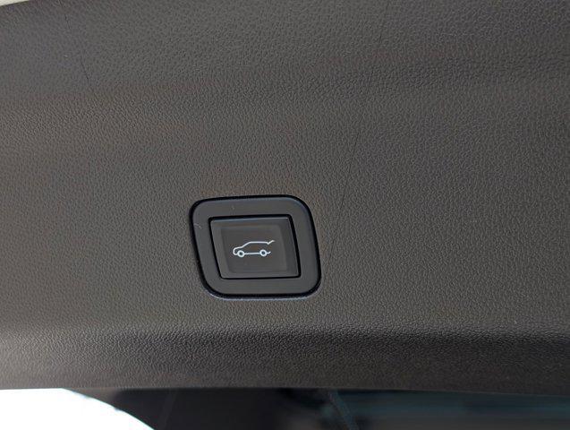 used 2023 GMC Yukon XL car, priced at $58,524