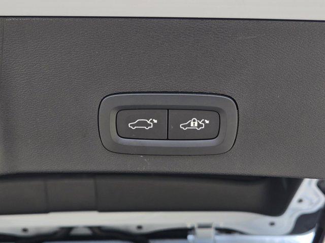 used 2024 Volvo XC40 car, priced at $30,498