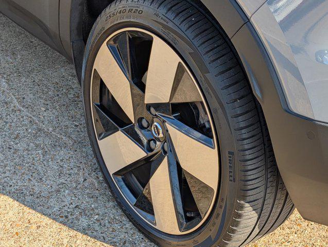 used 2023 Volvo C40 Recharge Pure Electric car, priced at $24,933